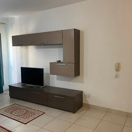 2 Bed In شقة